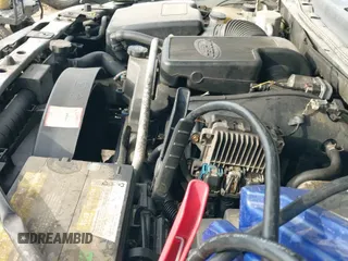 2007 Chevrolet TrailBlazer LS with VIN 1GNDT13S872264116, listed as a IAAI auction lot 43140142 with 230,535 mi miles and . Bid and sale history available at DreamBid. Image 13.