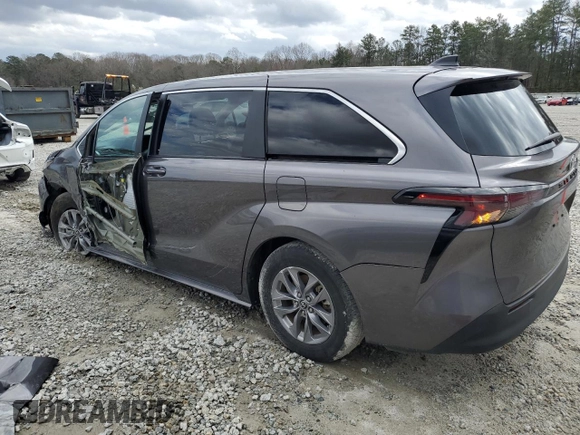 2024 Toyota Sienna LE with VIN 5TDKRKEC5RS208155, listed as a Copart auction lot 47843205 with 24,393 mi miles and Clean Title. Bid and sale history available at carsss.com. Image 2.