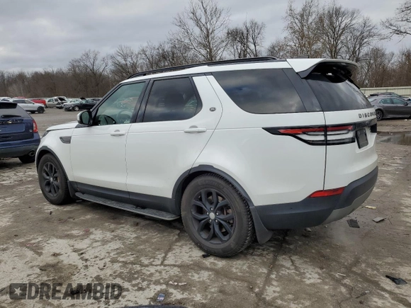 2019 Land Rover Discovery SE with VIN SALRG2RV3K2405654, listed as a Copart auction lot 82462534 with 93,252 mi miles and Salvage Title. Bid and sale history available at DreamBid. Image 2.