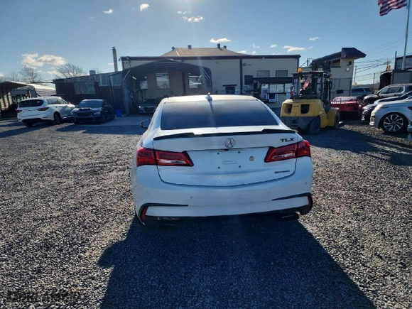 2020 Acura TLX w/Advance Pkg with VIN 19UUB3F82LA001709, listed as a Copart auction lot 50625785 with 81,311 mi miles and Salvage Title. Bid and sale history available at carsss.com. Image 6.