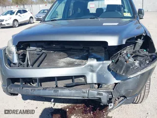 2008 Honda Pilot SE with VIN 5FNYF18358B021221, listed as a IAAI auction lot 41773745 with 169,160 mi miles. Bid and sale history available at carsss.com. Image 6.