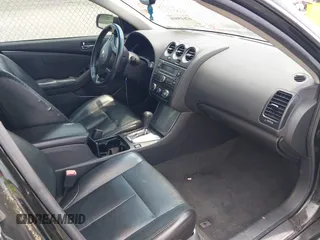 2011 Nissan Altima S with VIN 1N4AL2AP2BN422933, listed as a IAAI auction lot 42615808 with 144,341 mi miles and . Bid and sale history available at DreamBid. Image 5.