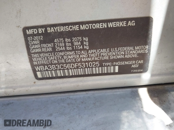 2013 BMW 3 Series 328i xDrive z VIN WBA3B3C56DF531025, wystawiony jako IAAI lot #42507909 z przebiegiem 97 331 mil mil oraz . Historia ofert i sprzedaży dostępna na DreamBid. Obrazek 9.