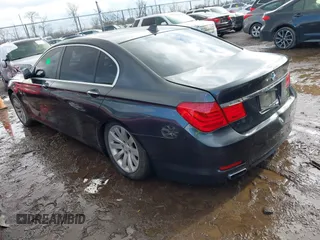 2011 BMW 7 Series 750Li xDrive with VIN WBAKC8C56BC432113, listed as a IAAI auction lot 41479162 with 1 mi miles. Bid and sale history available at carsss.com. Image 3.
