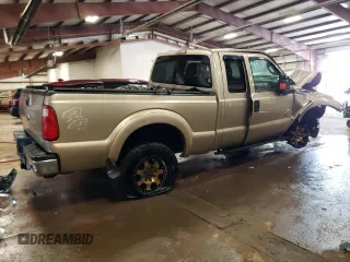 2011 Ford F-250 XL with VIN 1FT7X2BT0BEA28478, listed as a Copart auction lot 43524915 with 264,717 mi miles and Clean Title. Bid and sale history available at DreamBid. Image 3.