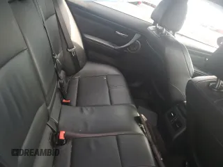 2011 BMW M3 z VIN WBSPM9C55BE202555, wystawiony jako Copart lot #46923435 z przebiegiem 78 949 mil mil oraz Szkody całkowita. Historia ofert i sprzedaży dostępna na DreamBid. Obrazek 10.