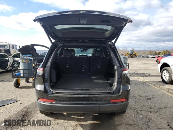 2023 Jeep Grand Cherokee Altitude z VIN 1C4RJHAG7PC529579, wystawiony jako Copart lot #85382064 z przebiegiem 23 550 mil mil oraz Szkoda całkowita • Salvage title. Historia ofert i sprzedaży dostępna na DreamBid. Obrazek 6.