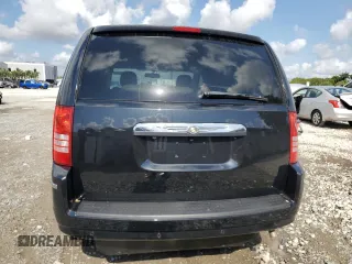 2010 Chrysler Town & Country Limited z VIN 2A4RR7DX0AR387518, wystawiony jako Copart lot #55501025 z przebiegiem 87 823 mil mil oraz Szkoda całkowita • Salvage title. Historia ofert i sprzedaży dostępna na DreamBid. Obrazek 6.