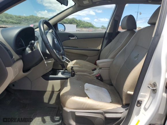 2011 Hyundai Elantra Touring SE with VIN KMHDC8AE1BU102075, listed as a Copart auction lot 60927844 with 211,661 mi miles and Clean Title. Bid and sale history available at carsss.com. Image 7.