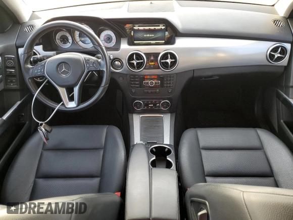 2015 Mercedes-Benz GLK 350 with VIN WDCGG5HB7FG438358, listed as a Copart auction lot 75879304 with 80,245 mi miles and Salvage Title. Bid and sale history available at DreamBid. Image 8.