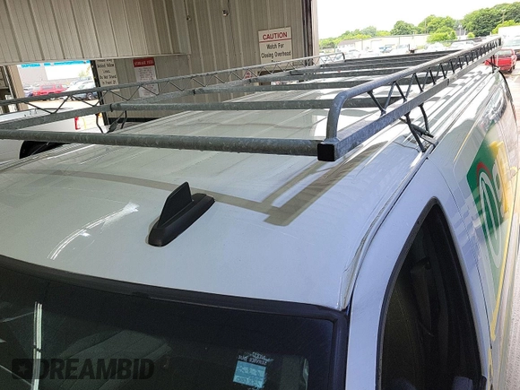2019 Chevrolet Express Cargo with VIN 1GCWGAFPXK1368408, listed as a IAAI auction lot 42682889 with 154,668 mi miles and . Bid and sale history available at DreamBid. Image 3.