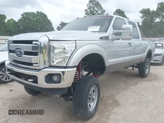 2013 Ford F-250 XL z VIN 1FT7W2BT4DEB27388, wystawiony jako IAAI lot #42244172 z przebiegiem 264 075 mil mil oraz . Historia ofert i sprzedaży dostępna na DreamBid. Obrazek 2.