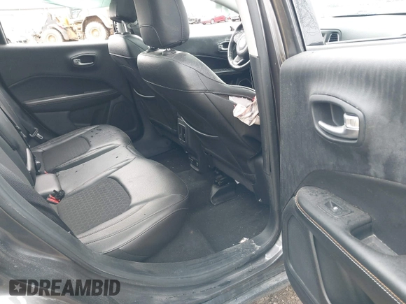 2018 Jeep Compass Altitude with VIN 3C4NJDBB3JT161844, listed as a IAAI auction lot 41935924 with 80,342 mi miles and . Bid and sale history available at DreamBid. Image 8.