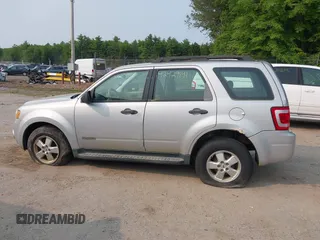 2008 Ford Escape XLS с VIN 1FMCU02Z38KA89684, выставлен на аукционе IAAI как лот 42429141 с пробегом 122 155 миль миль и . История ставок и продаж доступна на DreamBid. Изображение 12.
