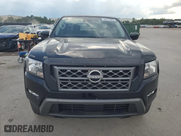 2024 Nissan Frontier Pro-X z VIN 1N6ED1EJ6RN610001, wystawiony jako Copart lot #64412865 z przebiegiem 6 138 mil mil oraz Czysty tytuł • Clean title. Historia ofert i sprzedaży dostępna na DreamBid. Obrazek 5.