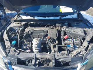 2015 Honda Accord LX with VIN 1HGCR2F3XFA082713, listed as a IAAI auction lot 41386992 with 110,546 mi miles. Bid and sale history available at carsss.com. Image 10.
