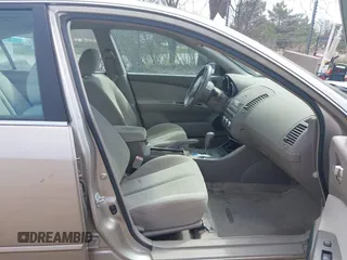 2005 Nissan Altima 2.5 S with VIN 1N4AL11D65C172094, listed as a IAAI auction lot 42115492 with 156,703 mi miles. Bid and sale history available at carsss.com. Image 5.