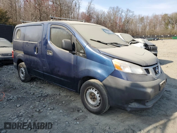 2014 Nissan NV200 SV with VIN 3N6CM0KN4EK699804, listed as a Copart auction lot 49309825 with 142,468 mi miles and Clean title. Bid and sale history available at DreamBid. Image 4.