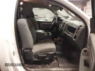 2013 Ram 2500 Tradesman with VIN 3C6LR5AT3DG584508, listed as a IAAI auction lot 41189774 with 211,440 mi miles and . Bid and sale history available at DreamBid. Image 5.