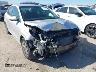 2020 Kia Rio LX with VIN 3KPA24AD5LE307716, listed as a IAAI auction lot 41774665 with 16,741 mi miles and . Bid and sale history available at DreamBid. Image 6.