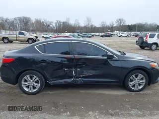 2013 Acura ILX with VIN 19VDE1F33DE003359, listed as a IAAI auction lot 41628219 with 167,171 mi miles. Bid and sale history available at carsss.com. Image 11.