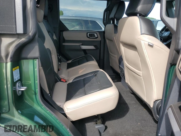 2022 Ford Bronco with VIN 1FMEE5DPXNLB41526, listed as a Copart auction lot 54024184 with 32,759 mi miles and Salvage Title. Bid and sale history available at DreamBid. Image 10.