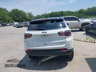2024 Jeep Compass Limited with VIN 3C4NJDCN1RT595118, listed as a IAAI auction lot 42666248 with 42,342 mi miles and . Bid and sale history available at DreamBid. Image 16.