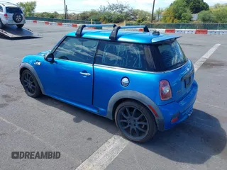 2008 MINI Hardtop S with VIN WMWMF73518TT86953, listed as a IAAI auction lot 42239292 with 107,513 mi miles and . Bid and sale history available at DreamBid. Image 3.