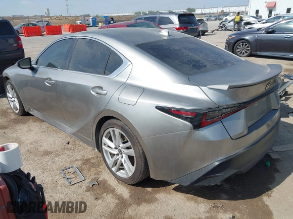 2021 Lexus IS 300 z VIN JTHAA1D26M5112909, wystawiony jako IAAI lot #42062204 z przebiegiem 44 882 mil mil oraz . Historia ofert i sprzedaży dostępna na DreamBid. Obrazek 3.