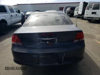 2004 Chrysler Sebring Touring z VIN 1C3AL56R64N291602, wystawiony jako Copart lot #71096534 z przebiegiem 98 772 mil mil oraz Szkody całkowita. Historia ofert i sprzedaży dostępna na DreamBid. Obrazek 6.