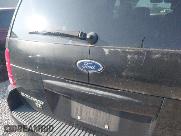 2004 Ford Explorer XLT z VIN 1FMZU63K94UA06868, wystawiony jako IAAI lot #42388513 z przebiegiem 289 201 mil mil oraz . Historia ofert i sprzedaży dostępna na DreamBid. Obrazek 12.