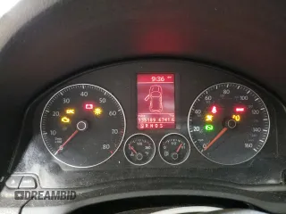2008 Volkswagen Rabbit S с VIN WVWBA71KX8W260669, выставлен на аукционе Copart как лот 44833835 с пробегом 135 189 миль миль и Списание • Salvage title. История ставок и продаж доступна на DreamBid. Изображение 9.