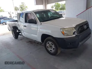 2015 Toyota Tacoma z VIN 5TFTX4CN9FX060463, wystawiony jako IAAI lot #42152269 z przebiegiem 99 177 mil mil oraz . Historia ofert i sprzedaży dostępna na DreamBid. Obrazek 1.