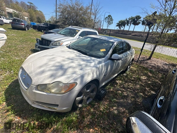 2009 Jaguar XF with VIN SAJWA07C491R36719, listed as a Copart auction lot 49317145 with 101,949 mi miles and Clean Title. Bid and sale history available at DreamBid. Image 2.