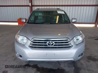 2010 Toyota Highlander Limited with VIN 5TDYK3EH5AS004136, listed as a IAAI auction lot 42520903 with 174,822 mi miles and . Bid and sale history available at DreamBid. Image 12.