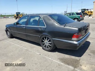 1997 Mercedes-Benz S 320/430/500 z VIN WDBGA51G9VA363272, wystawiony jako Copart lot #56468085 z przebiegiem 153 951 mil mil oraz Tytuł czysty. Historia ofert i sprzedaży dostępna na DreamBid. Obrazek 2.