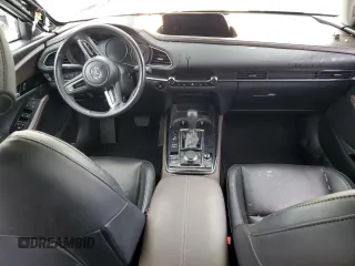 2020 Mazda CX-30 Premium z VIN 3MVDMBEM9LM127150, wystawiony jako Copart lot #51527295 z przebiegiem 27 207 mil mil oraz Szkoda całkowita • Salvage title. Historia ofert i sprzedaży dostępna na DreamBid. Obrazek 8.