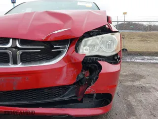 2012 Dodge Grand Caravan SXT with VIN 2C4RDGCG3CR408077, listed as a IAAI auction lot 41532827 with 170,716 mi miles. Bid and sale history available at carsss.com. Image 18.