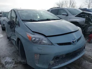 2013 Toyota Prius One with VIN JTDKN3DU2D5675687, listed as a IAAI auction lot 41639740 with 68,741 mi miles and . Bid and sale history available at DreamBid. Image 1.