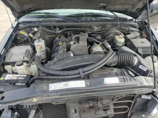 2000 GMC Sonoma SLS w/1SR Pkg with VIN 1GTCS1952Y8305153, listed as a Copart auction lot 46870865 with 177,755 mi miles and Salvage Title. Bid and sale history available at carsss.com. Image 13.