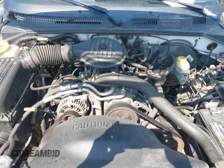 1998 Dodge Dakota SLT z VIN 1B7GL22X9WS620905, wystawiony jako IAAI lot #42388299 z przebiegiem 146 315 mil mil oraz . Historia ofert i sprzedaży dostępna na DreamBid. Obrazek 10.