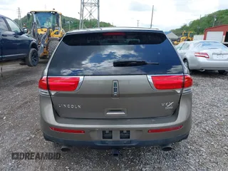 2012 Lincoln MKX with VIN 2LMDJ8JK4CBL11396, listed as a IAAI auction lot 42173631 with 184,597 mi miles and . Bid and sale history available at DreamBid. Image 16.