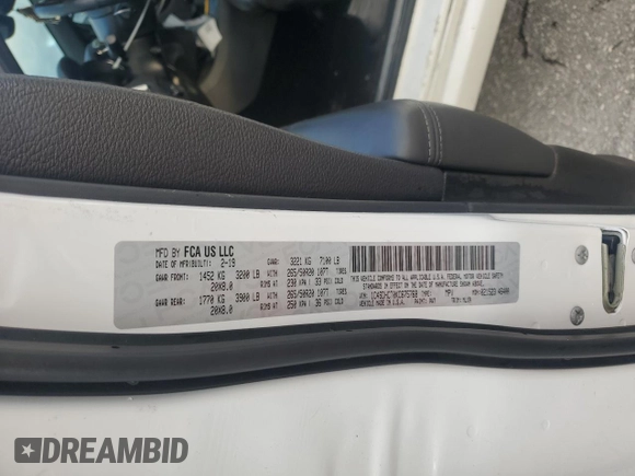 2019 Dodge Durango R/T z VIN 1C4SDHCT0KC675768, wystawiony jako Copart lot #47802965 z przebiegiem 88 386 mil mil oraz Szkoda całkowita • Salvage title. Historia ofert i sprzedaży dostępna na DreamBid. Obrazek 13.