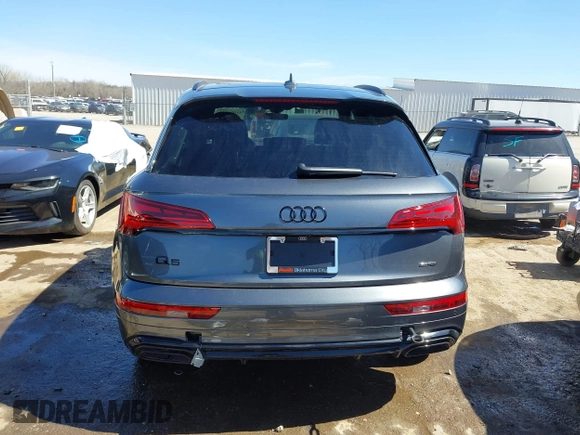 2024 Audi Q5 S line Premium Plus with VIN WA1E2AFY6R2149950, listed as a IAAI auction lot 41801016 with Not provided miles and . Bid and sale history available at DreamBid. Image 17.