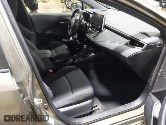 2020 Toyota Corolla SE with VIN JTND4RBE9L3095272, listed as a IAAI auction lot 41593236 with 58,304 mi miles and . Bid and sale history available at DreamBid. Image 5.