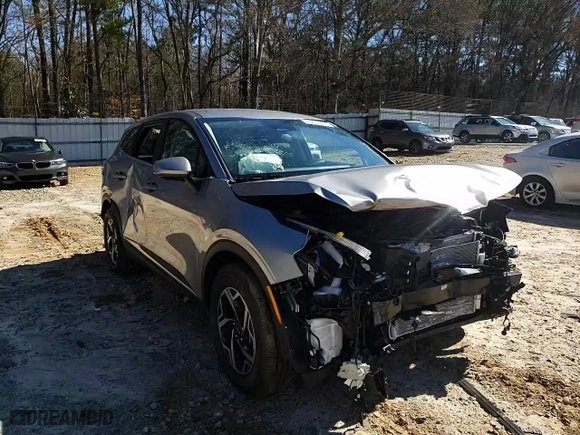 2025 Kia Sportage LX with VIN KNDPU3DF8S7340252, listed as a Copart auction lot 45231295 with 3,325 mi miles and Salvage Title. Bid and sale history available at carsss.com. Image 12.