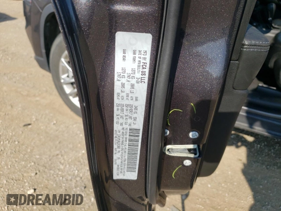 2020 Jeep Cherokee Latitude Plus z VIN 1C4PJMLB0LD619601, wystawiony jako Copart lot #62694815 z przebiegiem 42 385 mil mil oraz Szkoda całkowita • Salvage title. Historia ofert i sprzedaży dostępna na DreamBid. Obrazek 15.