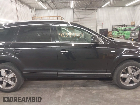 2015 Audi Q7 Premium с VIN WA1CGAFE1FD001624, выставлен на аукционе IAAI как лот 42385107 с пробегом 102 360 миль миль и . История ставок и продаж доступна на DreamBid. Изображение 14.