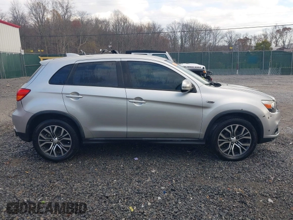 2018 Mitsubishi Outlander Sport ES 2.0 with VIN JA4AR3AU3JZ009201, listed as a IAAI auction lot 40804790 with 118,662 mi miles. Bid and sale history available at carsss.com. Image 13.
