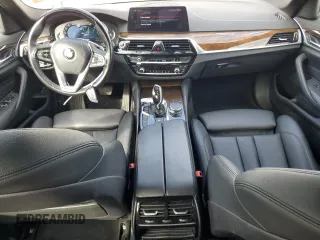 2018 BMW 5 Series 530e with VIN WBAJA9C52JB249643, listed as a Copart auction lot 43581825 with 91,561 mi miles and Salvage title. Bid and sale history available at DreamBid. Image 8.